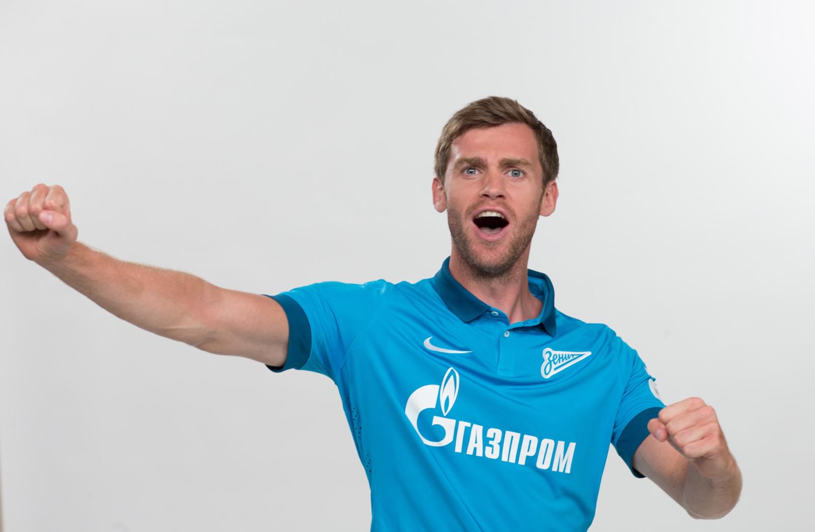 Фотосессия футболистов и тренеров основного состава ФК «Зенит» сезона 2014/2015