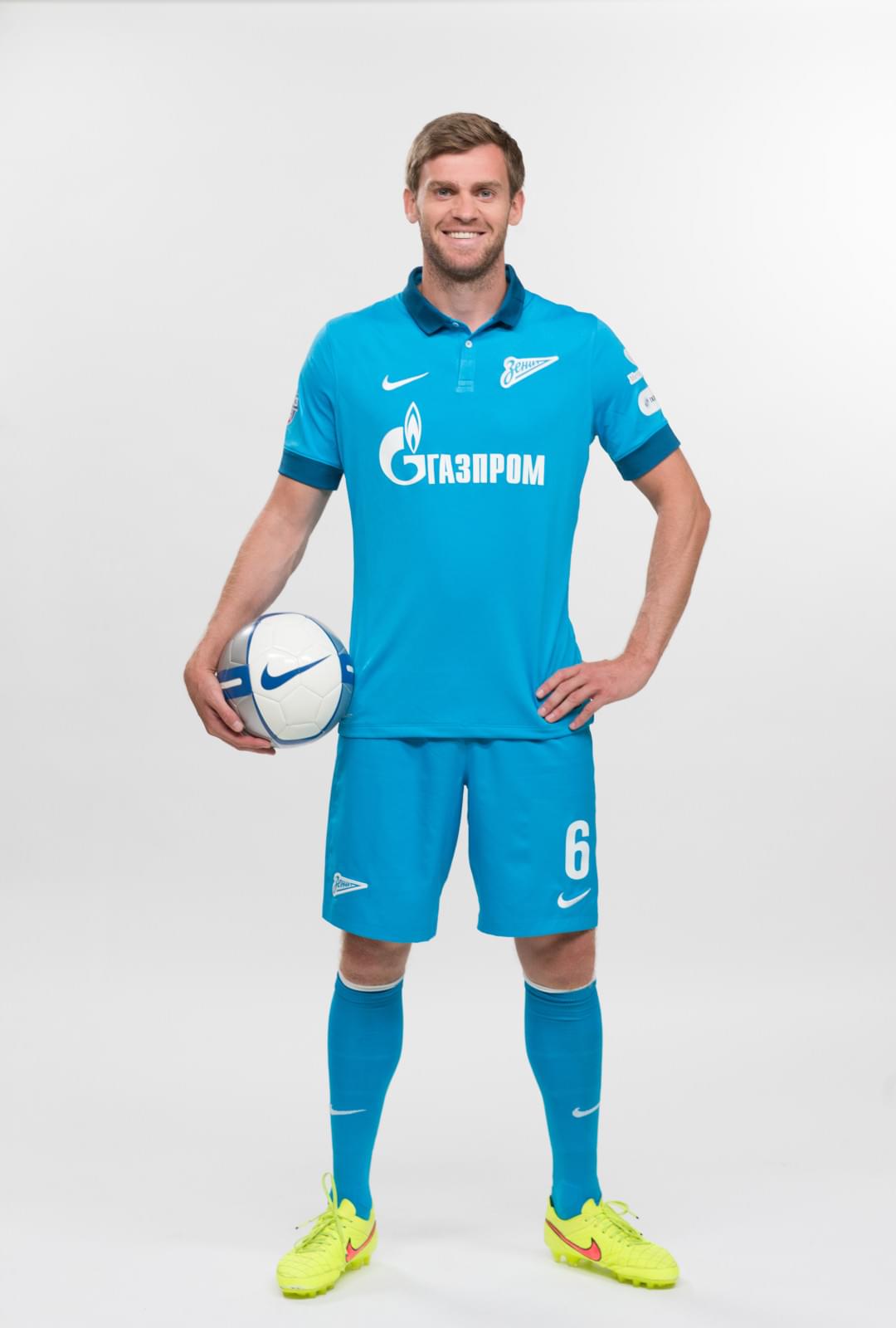 Фотосессия футболистов и тренеров основного состава ФК «Зенит» сезона 2014/2015