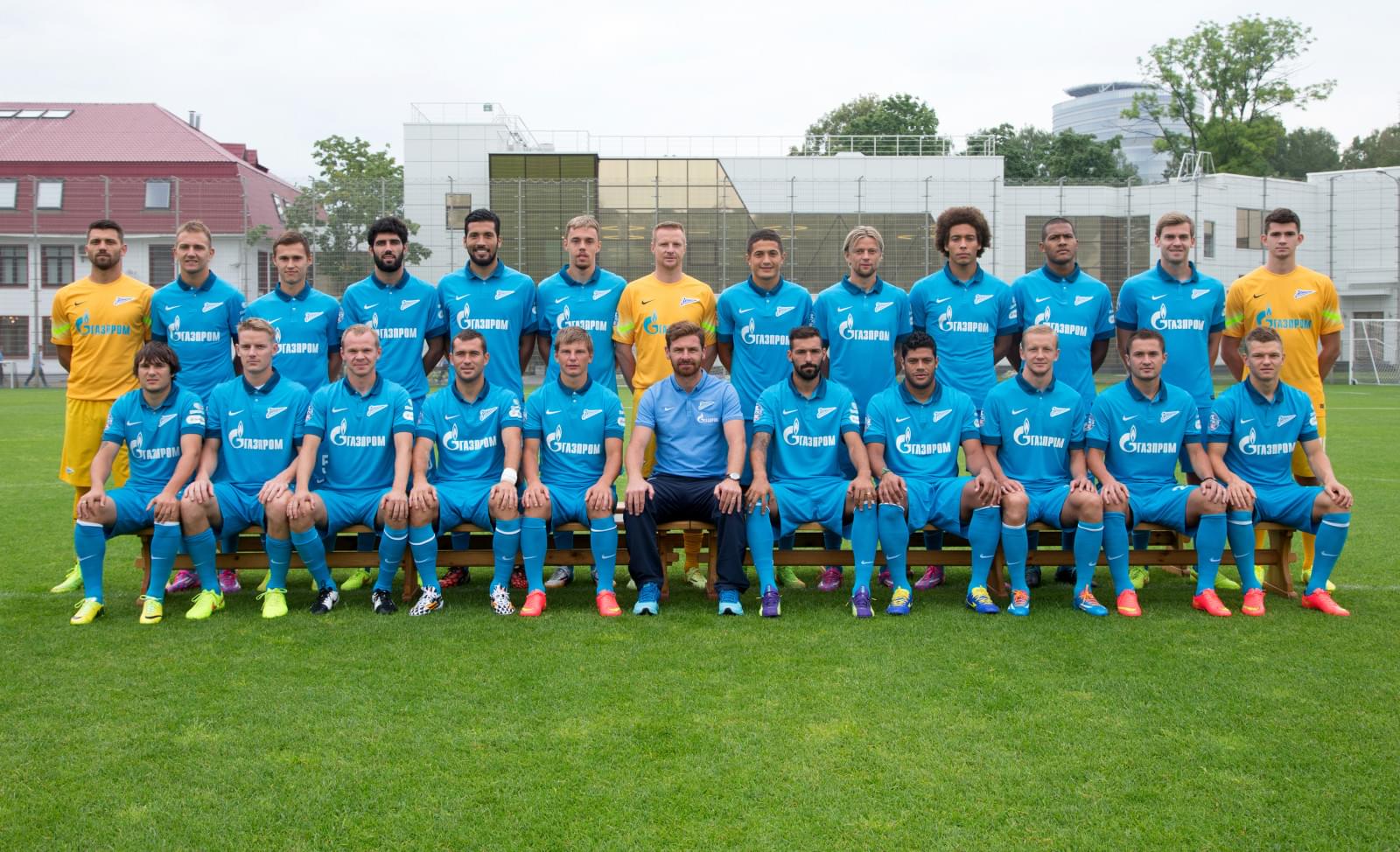 Фотосессия основного состава ФК «Зенит» сезона 2014/2015