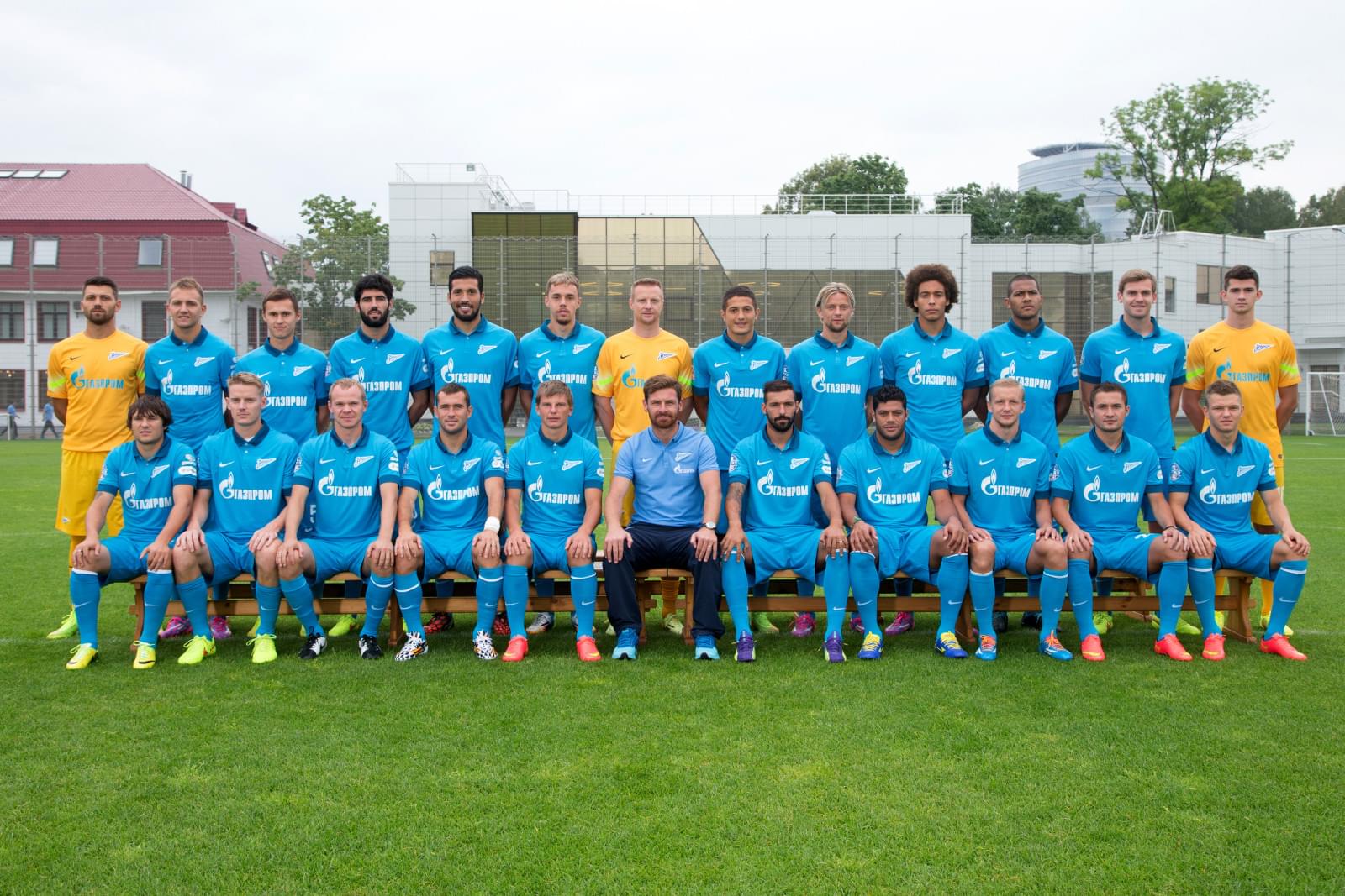 Фотосессия основного состава ФК «Зенит» сезона 2014/2015
