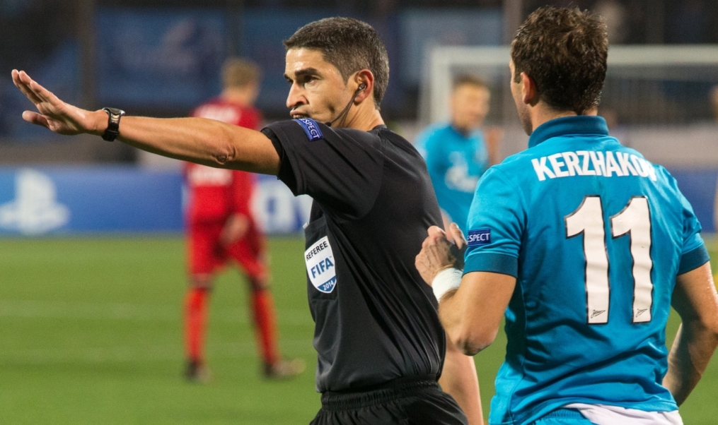 Лига чемпионов УЕФА, 2014/15, «Зенит» — «Байер»