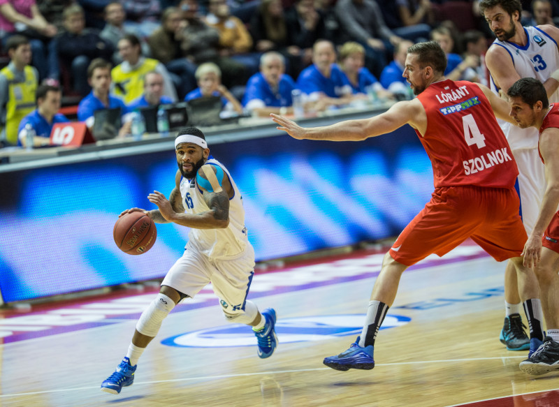 Кубок Европы  2014/2015, «Зенит» — «Сольноки Олай»