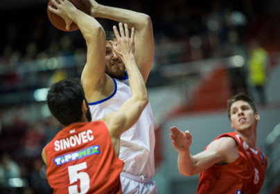 Кубок Европы  2014/2015, «Зенит» — «Сольноки Олай»