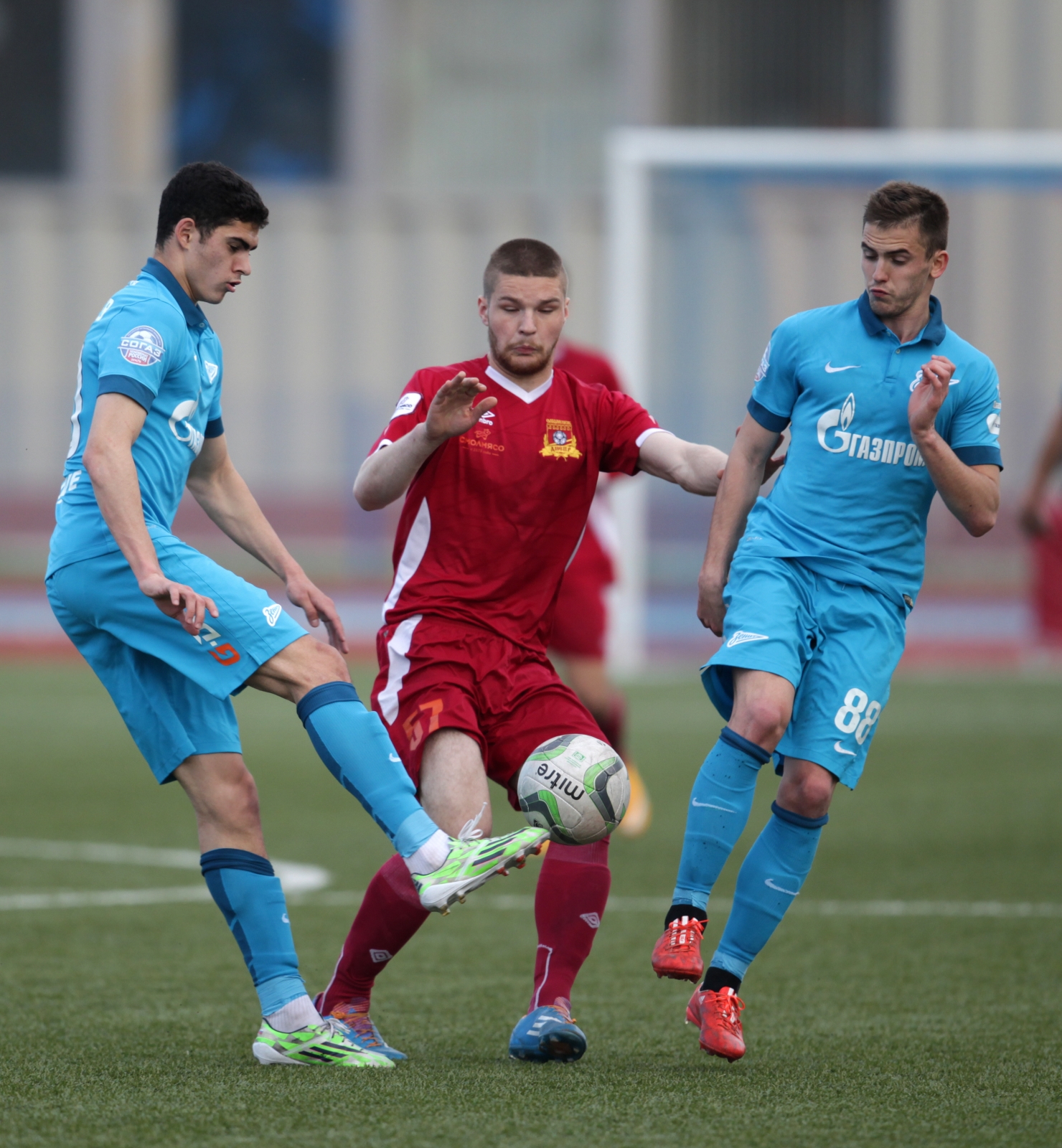 «Днепр» (Смоленск) — «Зенит»-2