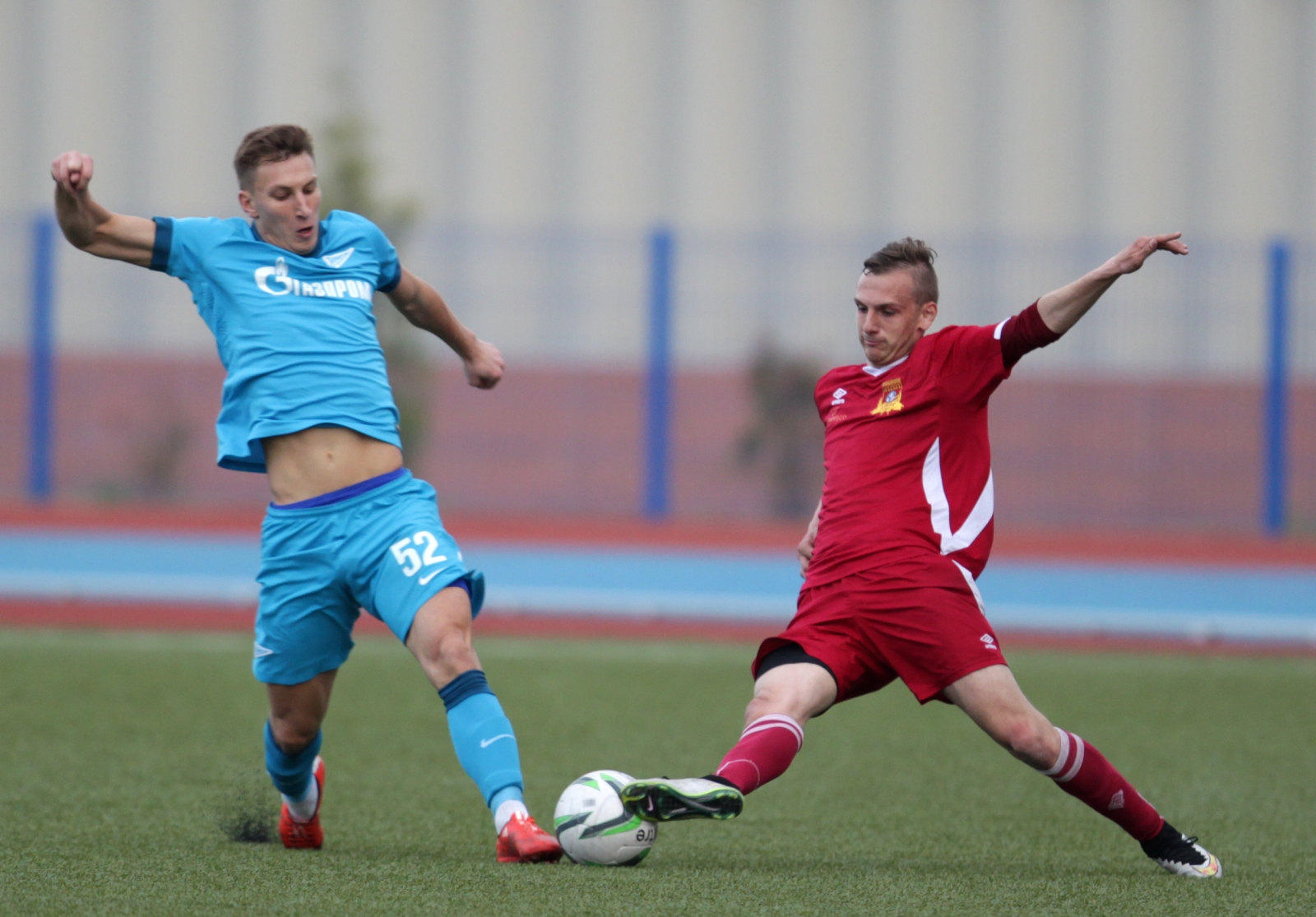 «Днепр» (Смоленск) — «Зенит»-2