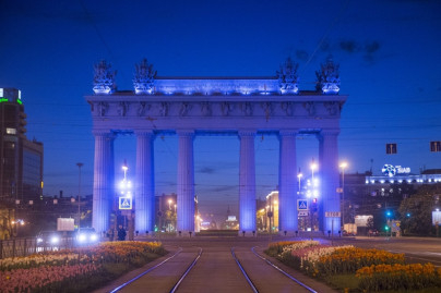 Северная столица на одну ночь превратится в сине-бело-голубой город