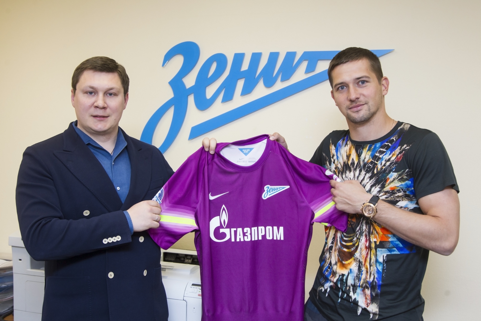 Михаил Кержаков подписал контракт с ФК «Зенит»