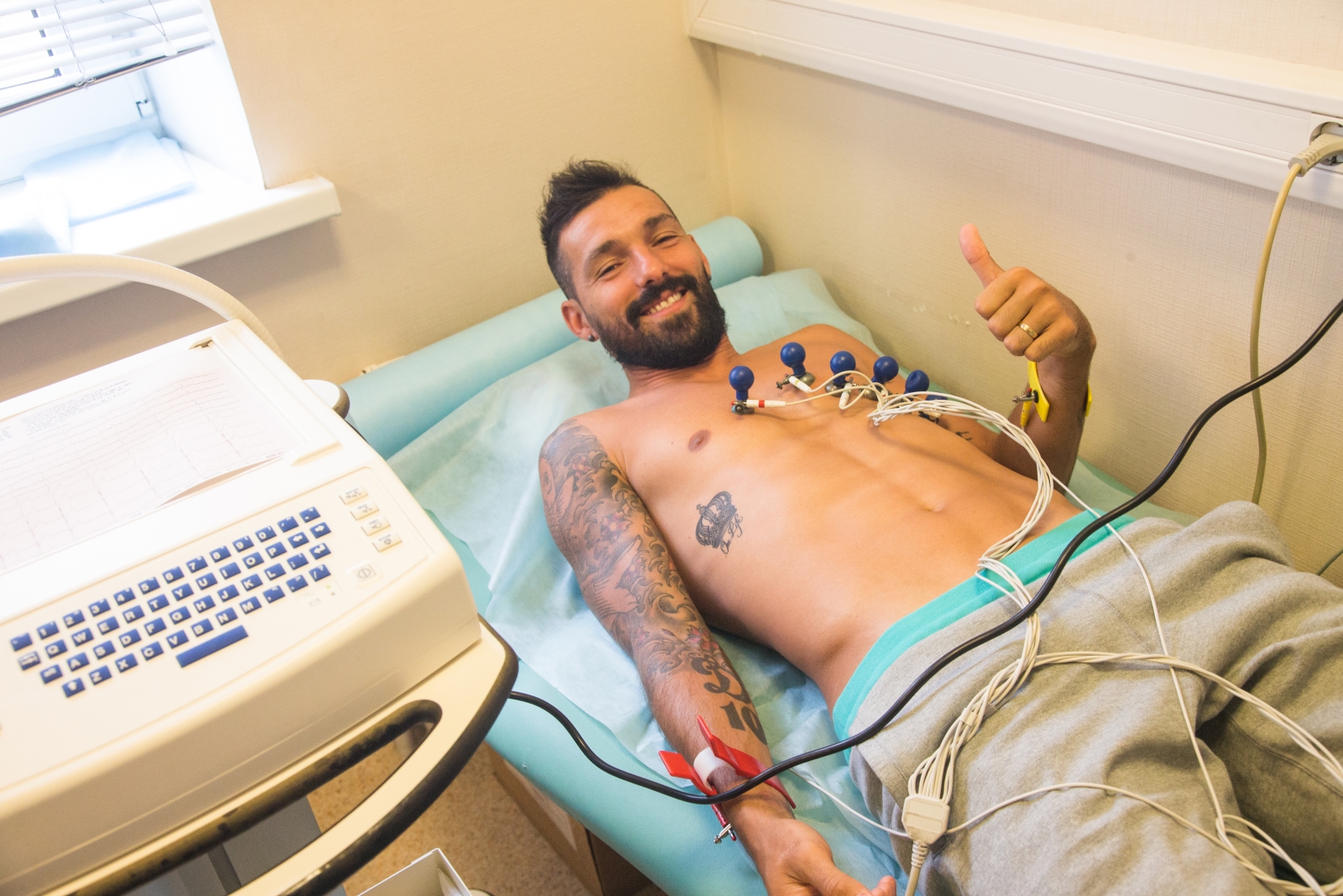 Первый день летнего медецинского осмотра в ММЦ «СОГАЗ»