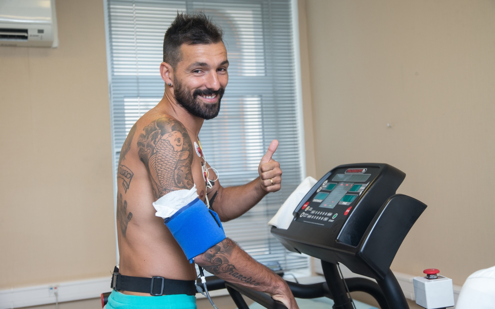 Первый день летнего медецинского осмотра в ММЦ «СОГАЗ»