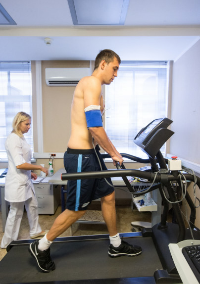 Артем Дзюба в ММЦ «СОГАЗ»