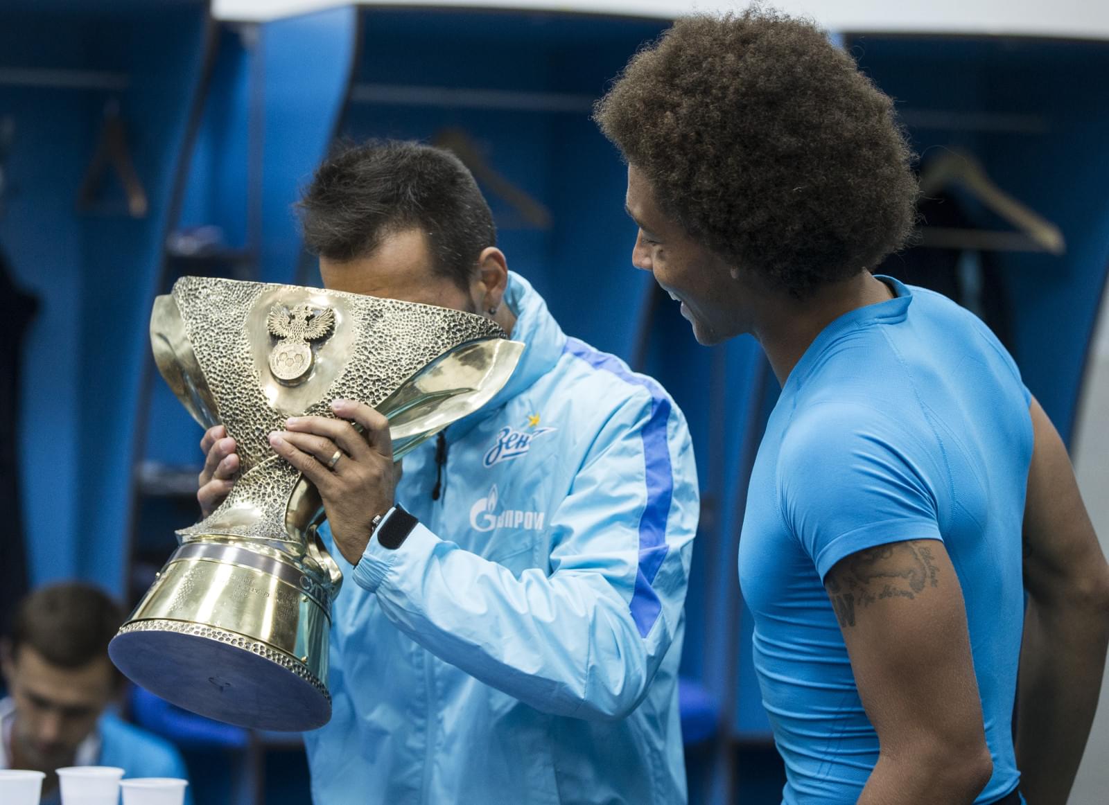 Празднование в раздевалке после матча Суперкубок России 2015, «Зенит» — «Локомотив»