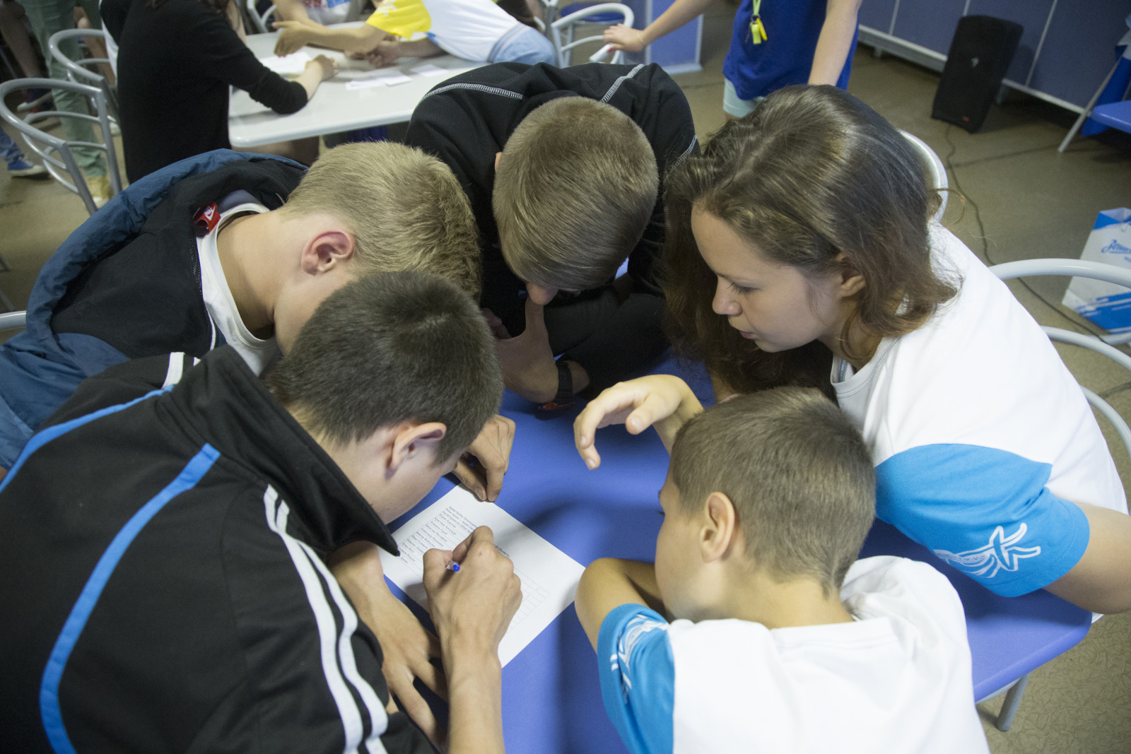 Голубой Лев посетил детский лагерь в Ольгино