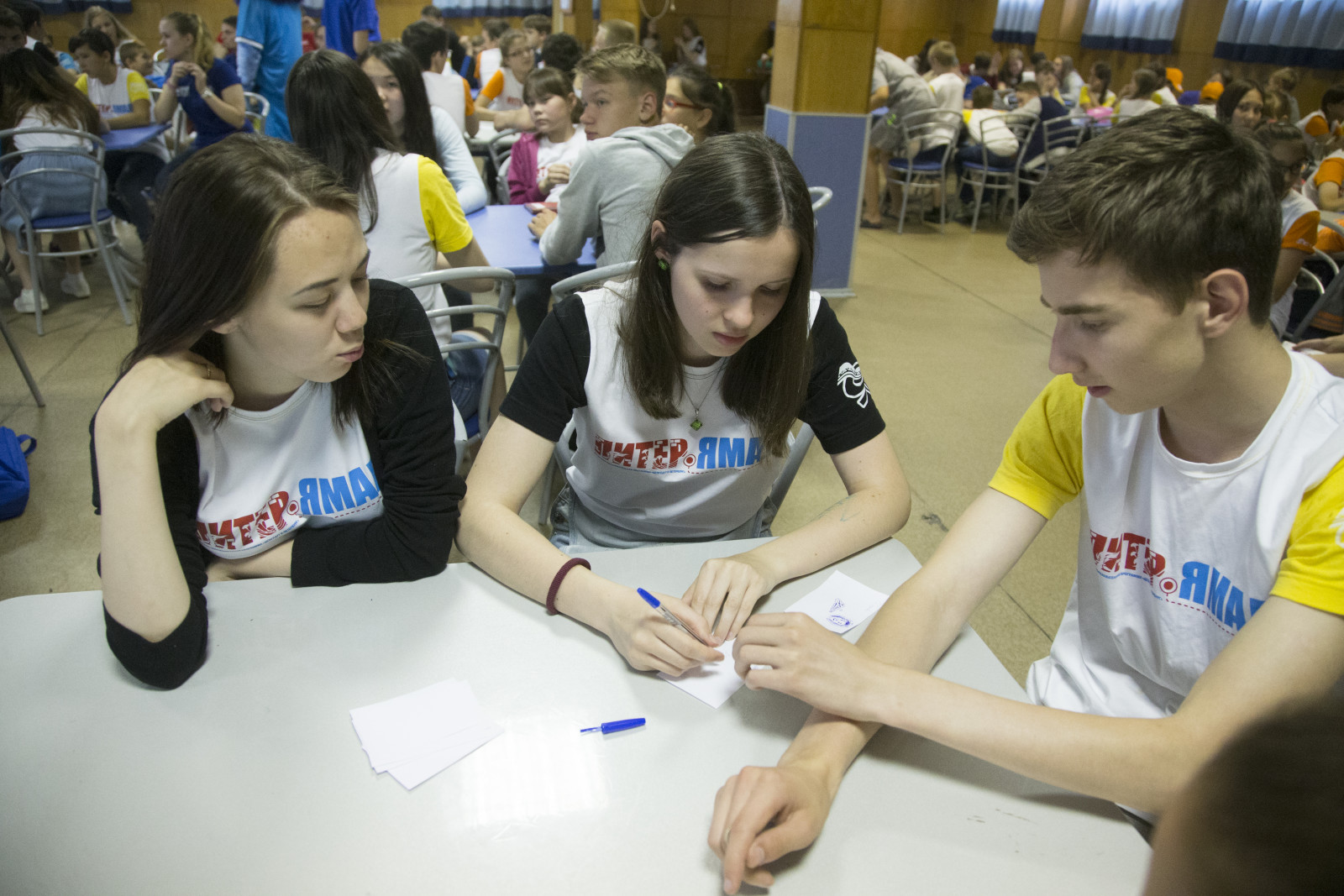 Голубой Лев посетил детский лагерь в Ольгино