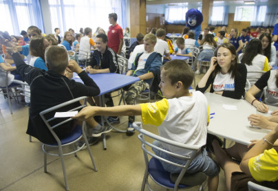 Голубой Лев посетил детский лагерь в Ольгино