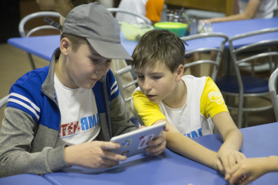 Голубой Лев посетил детский лагерь в Ольгино