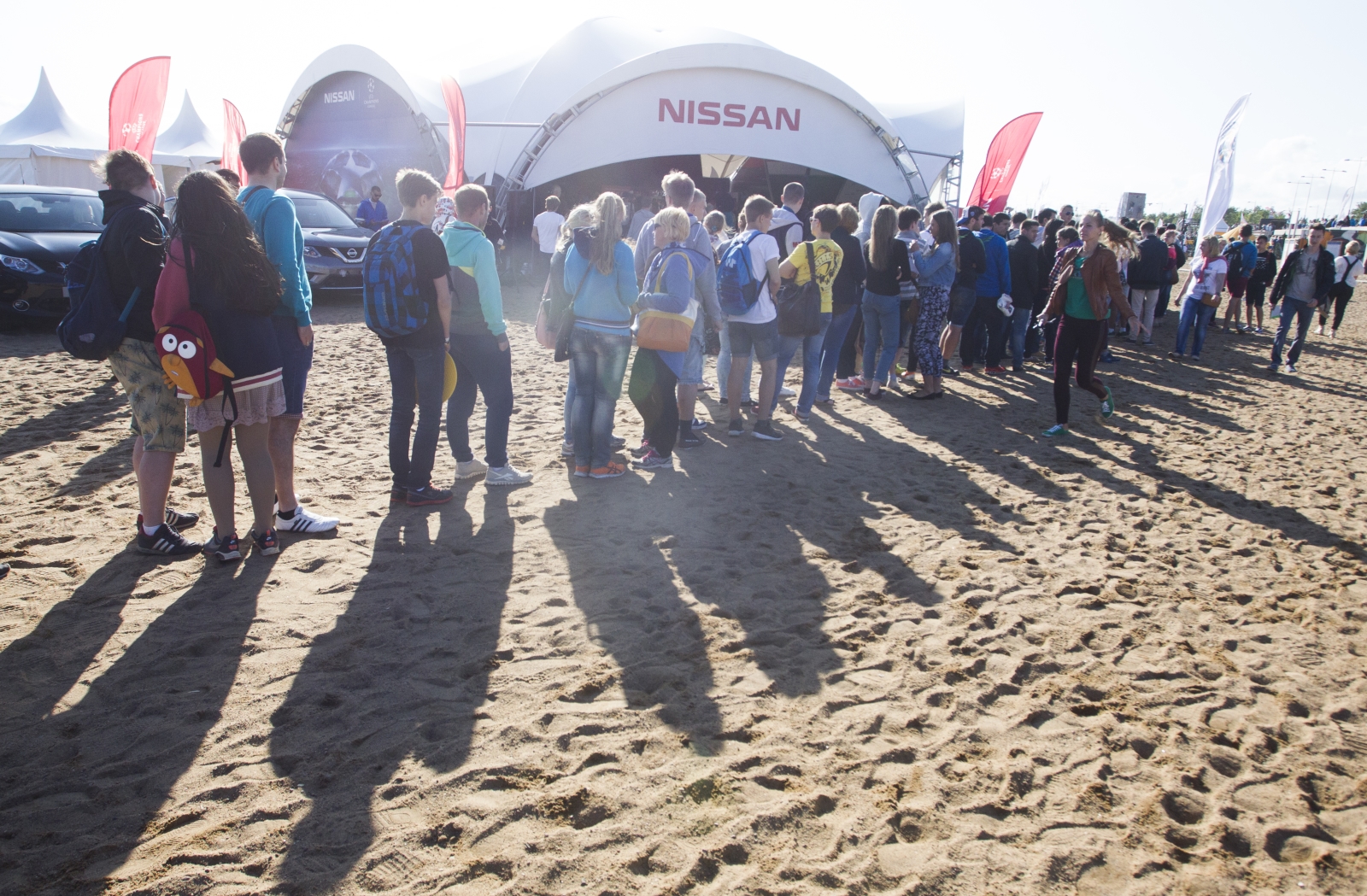 Автограф-сессия Игоря Смольникова, и Олега Шатова