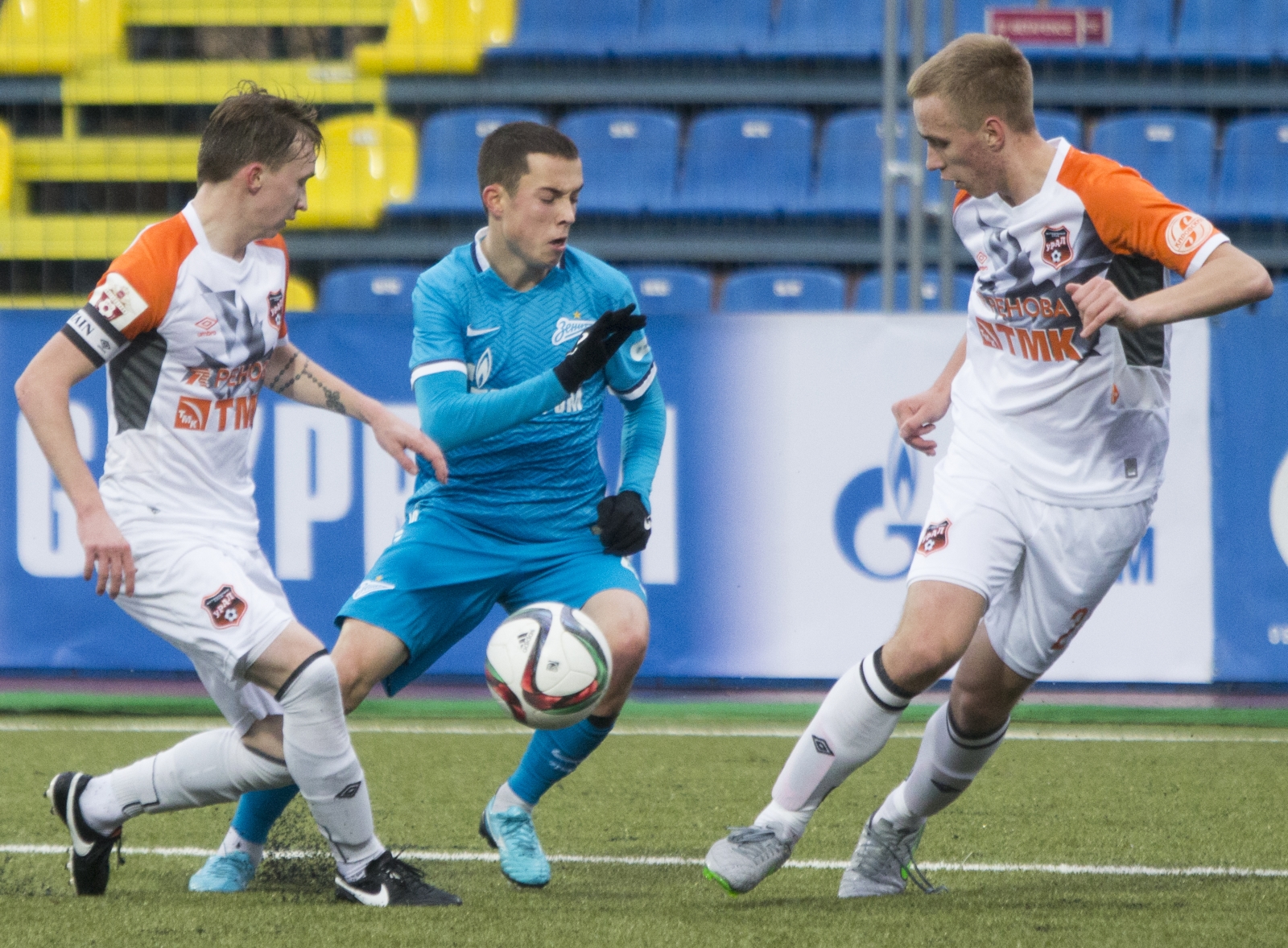 РОСГОССТРАХ-Чемпионат России 2015/16, «Зенит»-м — «Урал»-м