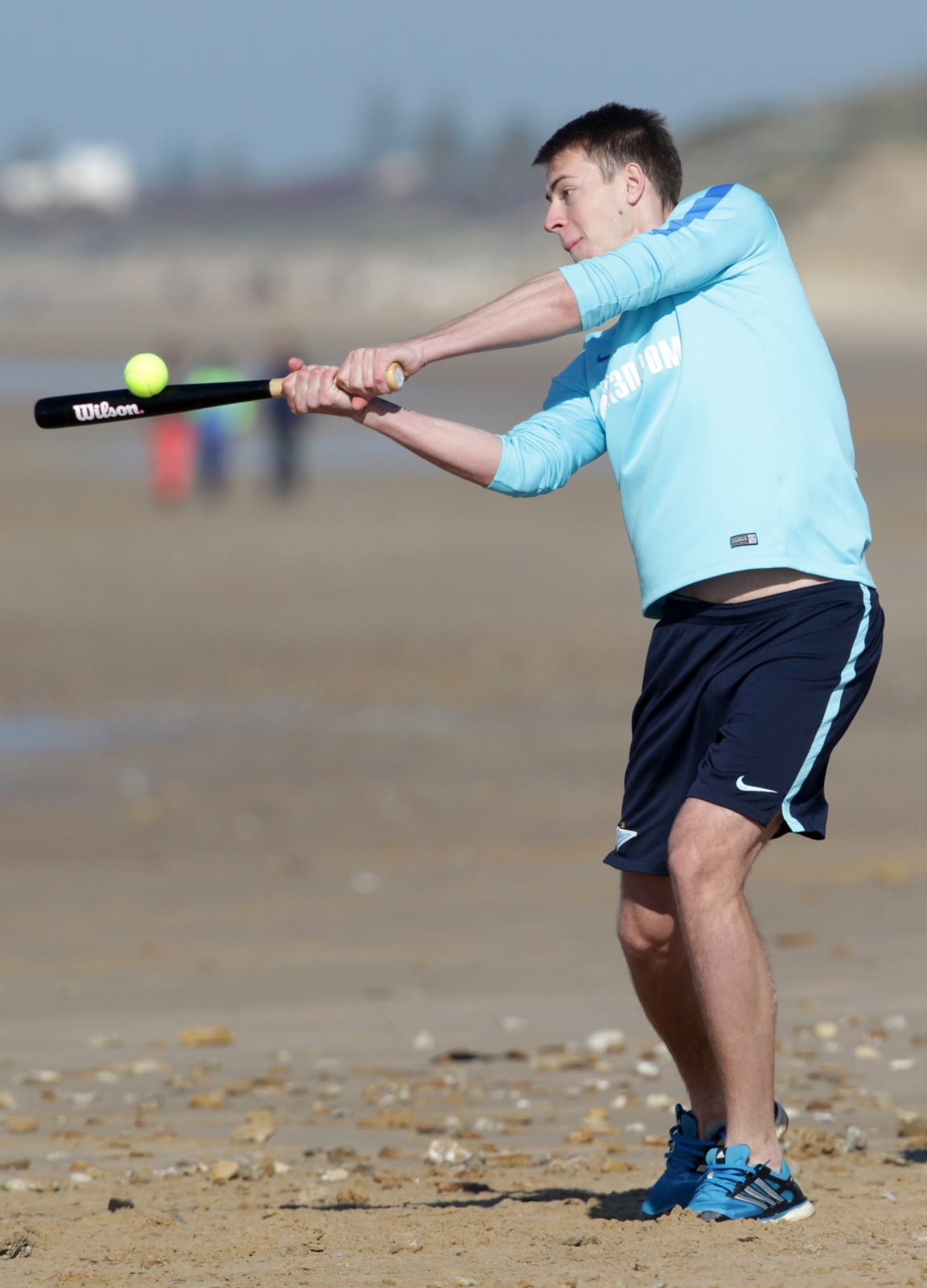 Футболисты «Зенита»-2 сыграли в лапту