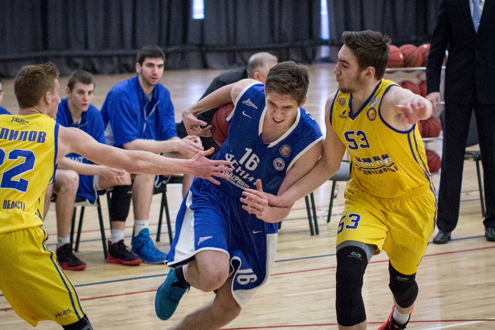 Единая Молодежная Лига ВТБ 2015/2016, «Зенит» — «Химки»