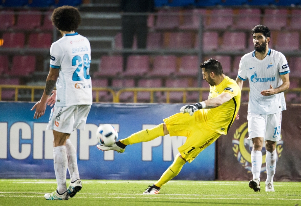 РОСГОССТРАХ Чемпионат России 2015/16, 28-й тур, «Мордовия» — «Зенит»