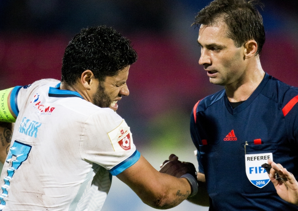 РОСГОССТРАХ Чемпионат России 2015/16, 28-й тур, «Мордовия» — «Зенит»