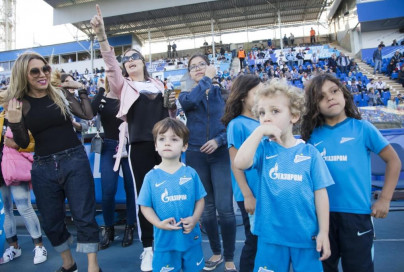 РОСГОССТРАХ Чемпионат России 2015/16, 29-й тур, «Зенит» — «Локомотив»