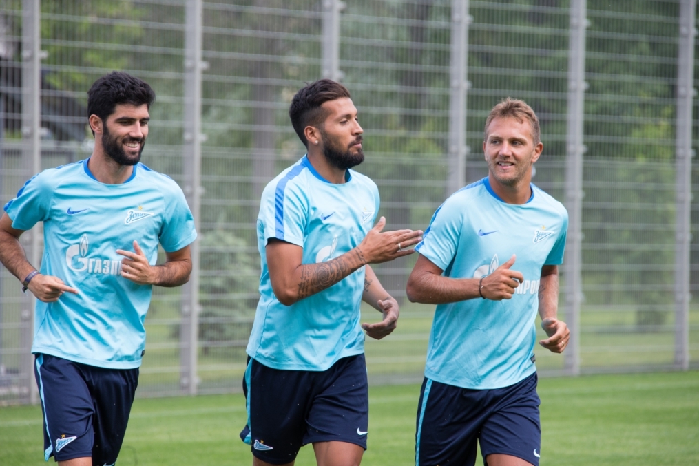 «Газпром»-тренировочные сборы: 16 июня, утренняя тренировка