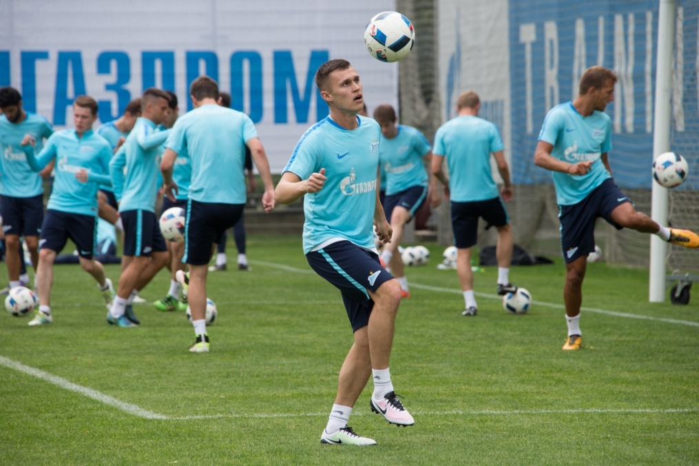 «Газпром»-тренировочные сборы: 16 июня, утренняя тренировка