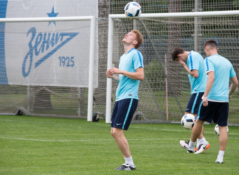 «Газпром»-тренировочные сборы: 16 июня, утренняя тренировка