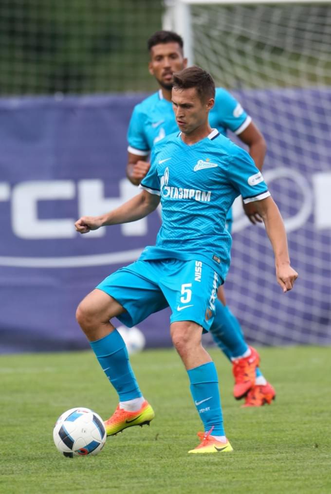 «Газпром»-тренировочные сборы в Австрии: товарищеский матч «Зенит»  —   «Университатя»