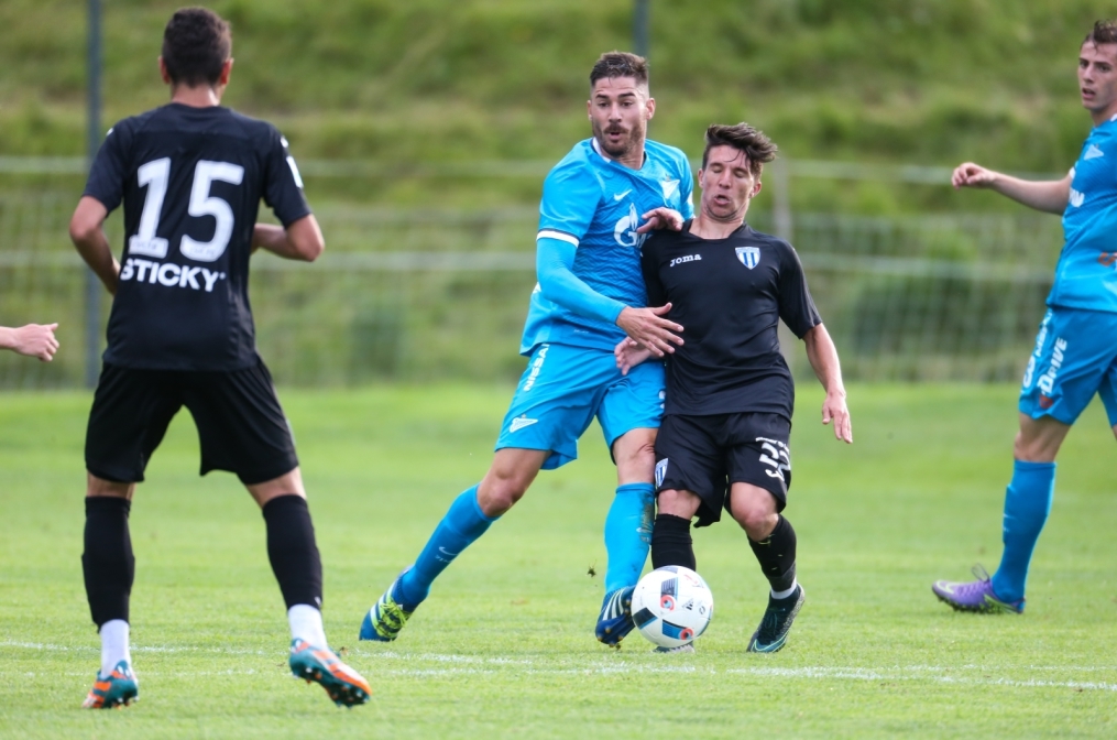 «Газпром»-тренировочные сборы в Австрии: товарищеский матч «Зенит»  —   «Университатя»