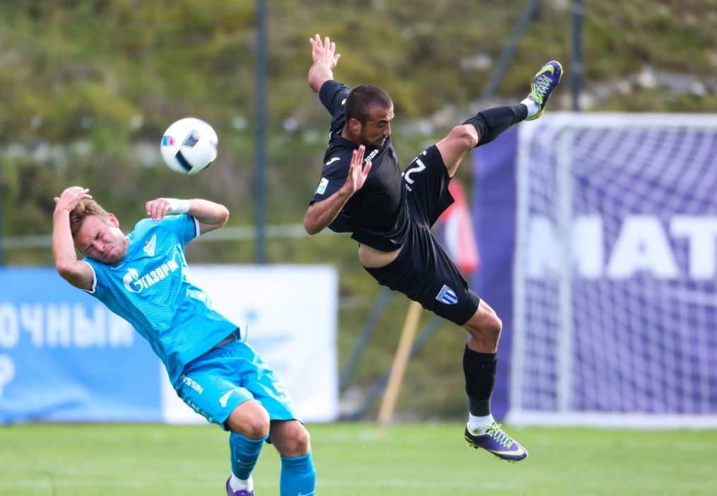 «Газпром»-тренировочные сборы в Австрии: товарищеский матч «Зенит»  —   «Университатя»