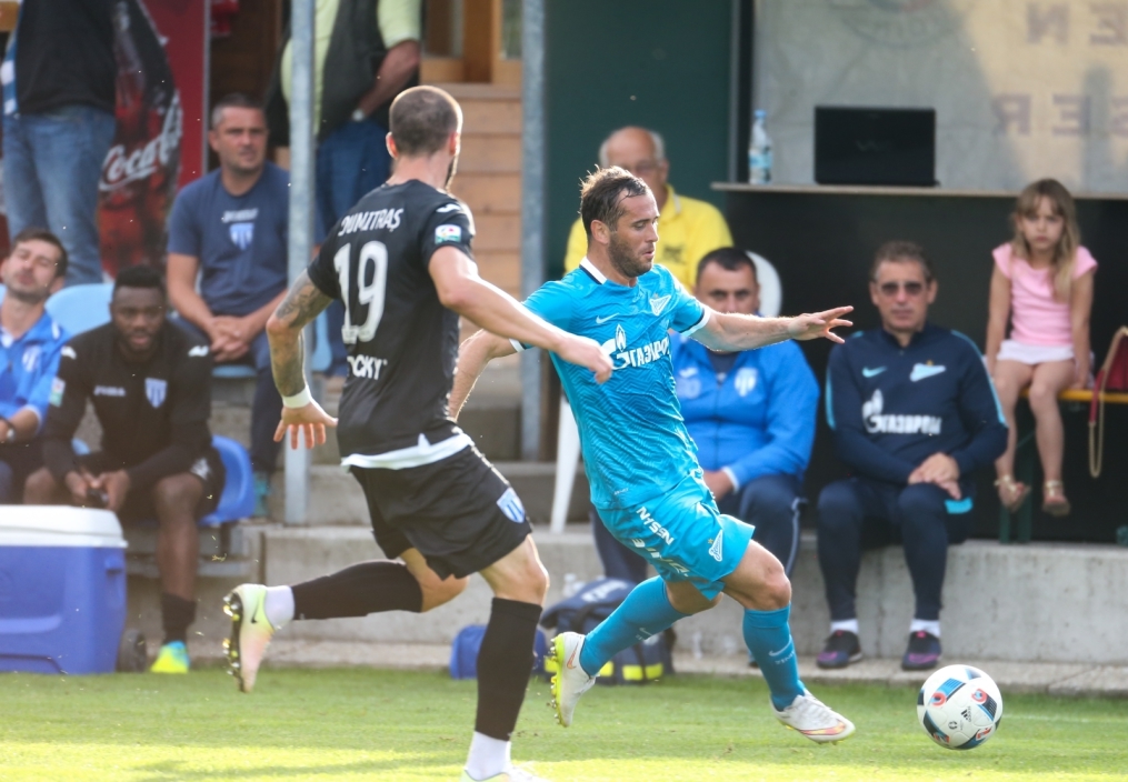 «Газпром»-тренировочные сборы в Австрии: товарищеский матч «Зенит»  —   «Университатя»