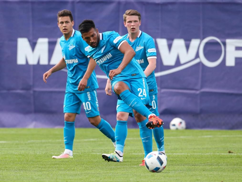 «Газпром»-тренировочные сборы в Австрии: товарищеский матч «Зенит»  —   «Университатя»