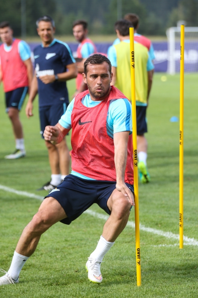 Газпром»-тренировочные сборы в Австрии: вечерняя тренировка 1 июля