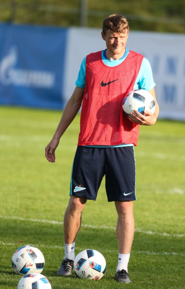 Газпром»-тренировочные сборы в Австрии: вечерняя тренировка 1 июля