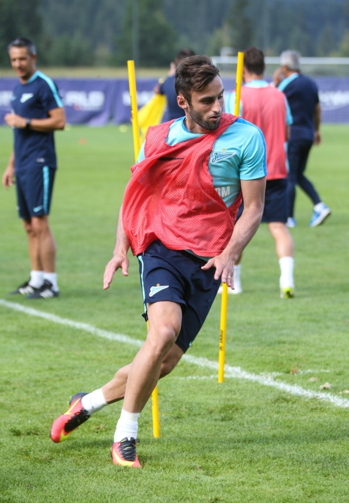 Газпром»-тренировочные сборы в Австрии: вечерняя тренировка 1 июля