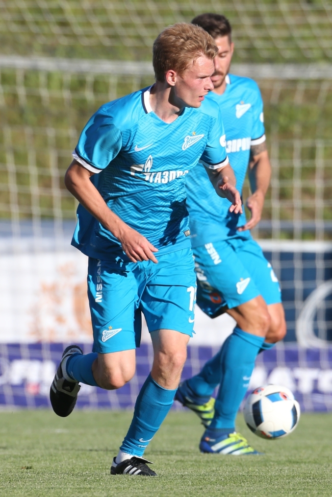 «Газпром»-тренировочные сборы в Швейцарии: матч «Зенит» — «Сьон»