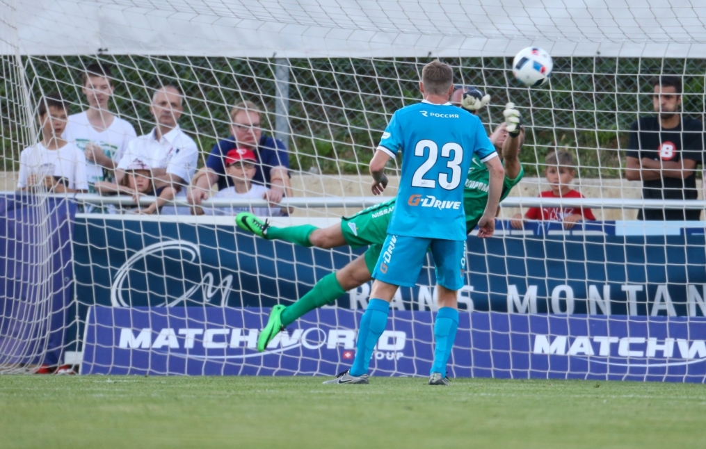 «Газпром»-тренировочные сборы в Швейцарии: матч «Зенит» — «Сьон»