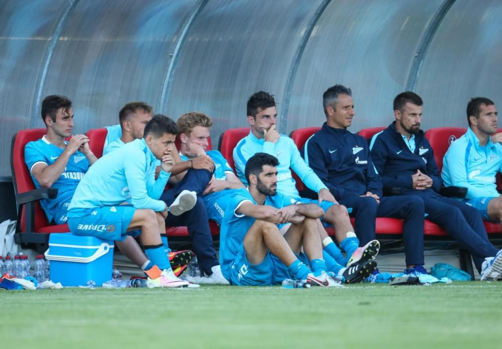 «Газпром»-тренировочные сборы в Швейцарии: матч «Зенит» — «Сьон»