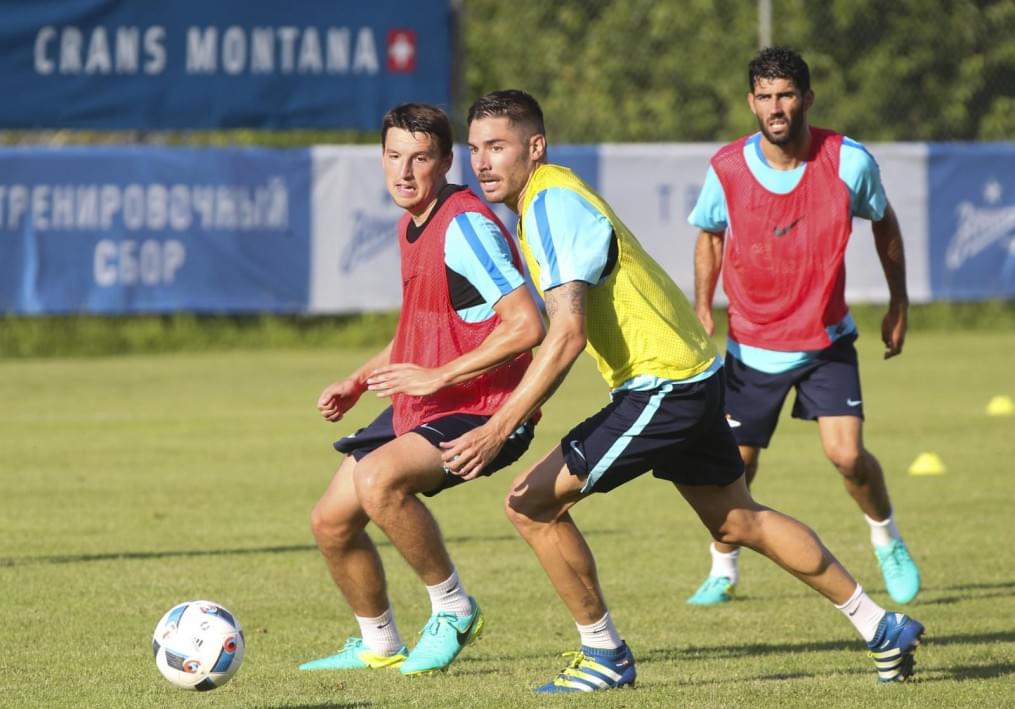 «Газпром»-тренировочные сборы в Швейцарии: вечерняя тренировка