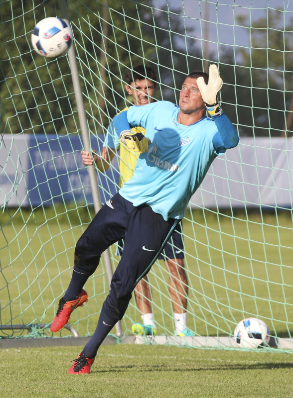 «Газпром»-тренировочные сборы в Швейцарии: вечерняя тренировка