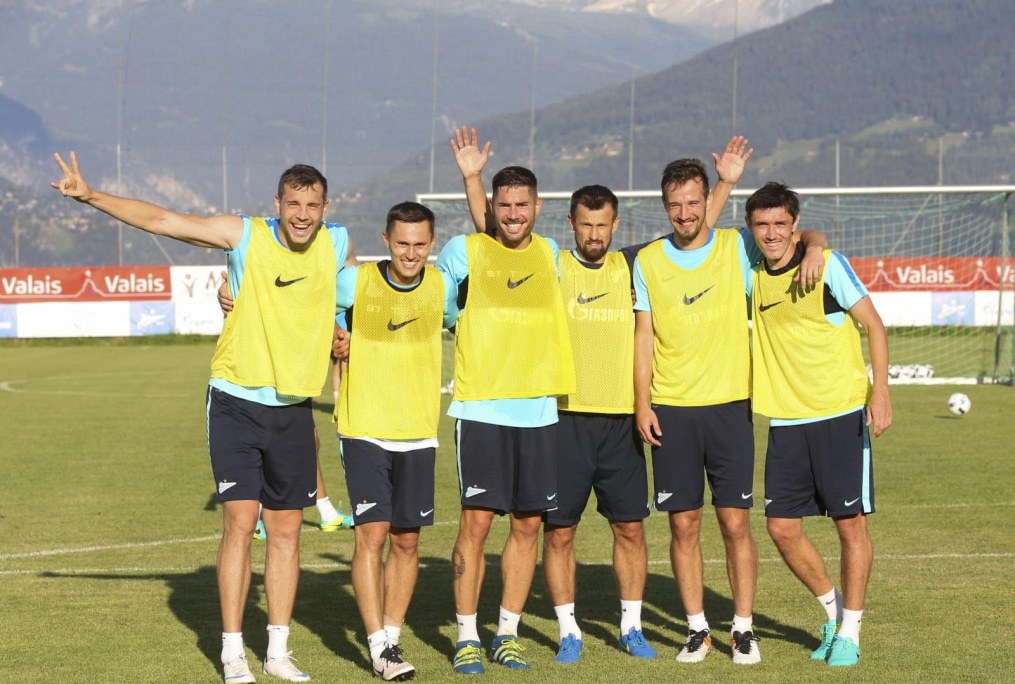 «Газпром»-тренировочные сборы в Швейцарии: вечерняя тренировка