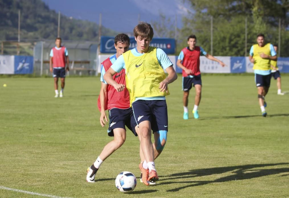 «Газпром»-тренировочные сборы в Швейцарии: вечерняя тренировка