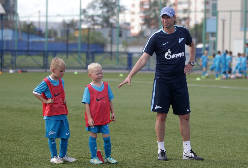 Детский футбольный лагерь в Академии «Зенита»