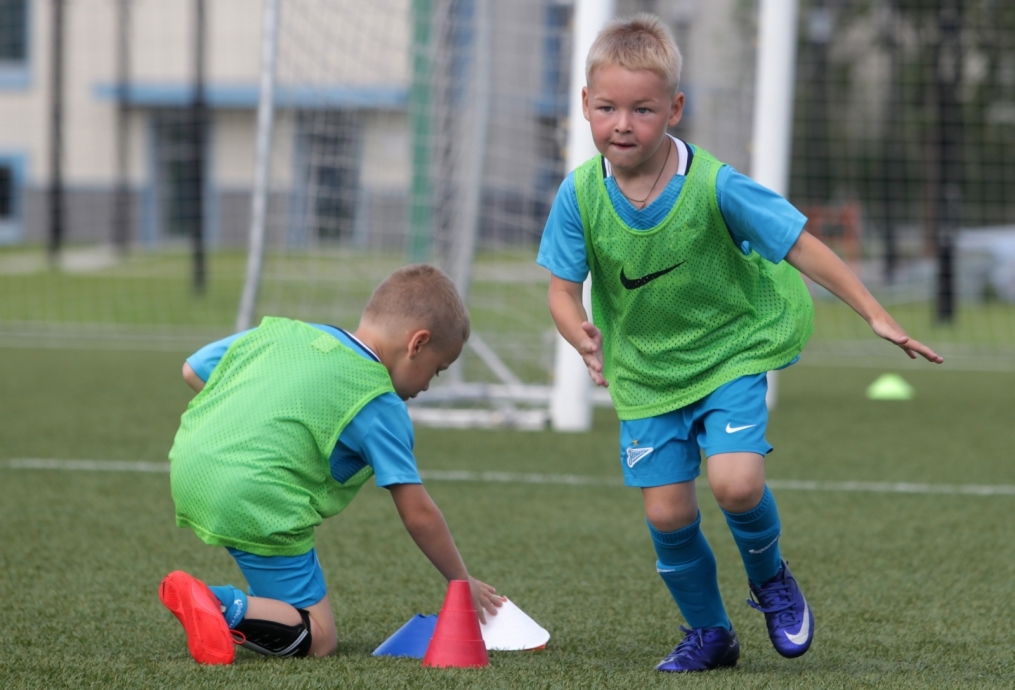 Детский футбольный лагерь в Академии «Зенита»