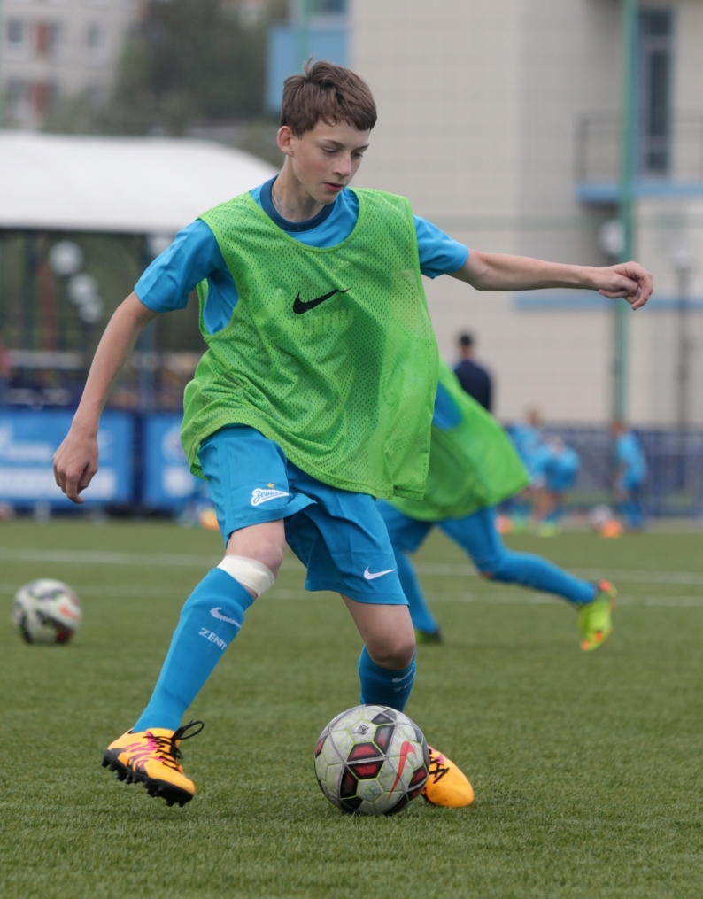 Детский футбольный лагерь в Академии «Зенита»