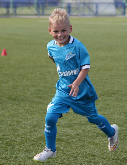 Детский футбольный лагерь в Академии «Зенита»