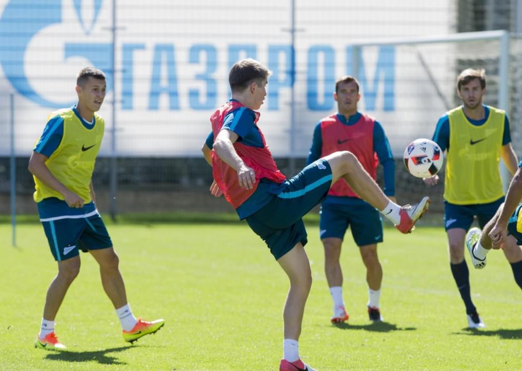 Открытая тренировка «Зенита» перед матчем с «Ростовом»
