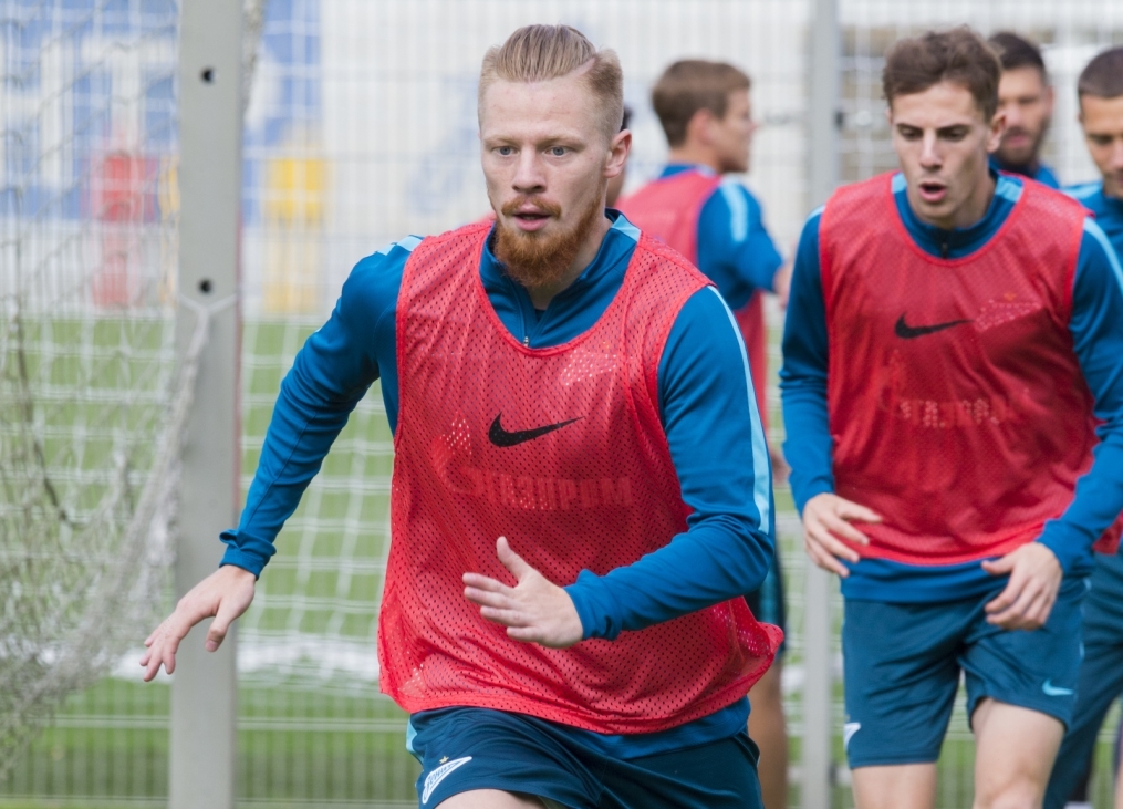 Открытая тренировка «Зенита» перед матчем с «Арсеналом»